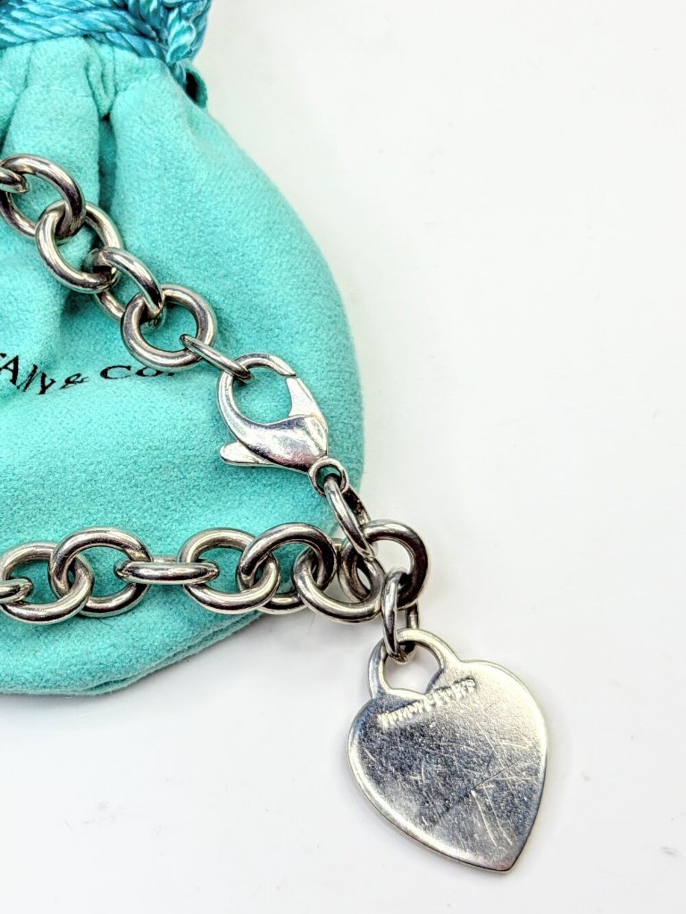 Vintage Tiffany & Co. Sterling Silver signature Heart Tag Charm Bracelet JR1596